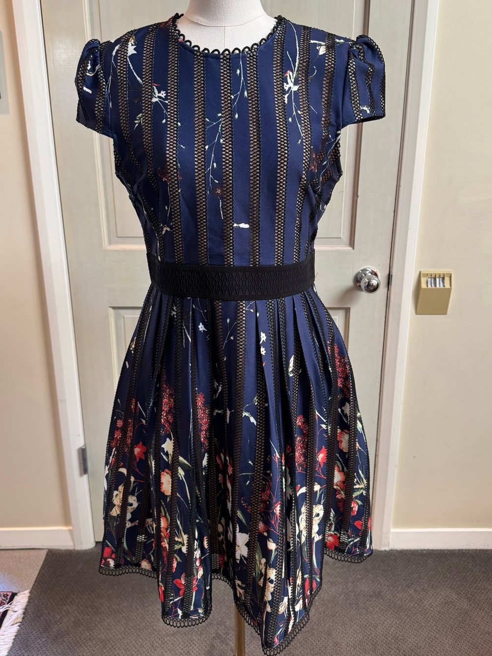 Chelsea28 Blue, Floral, Lace cocktail Dress